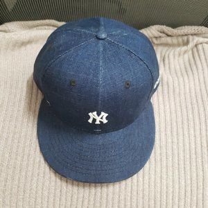 Men's newbera cap